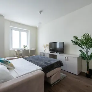 Apartment We - Santa Sofia House, Duomo Italy